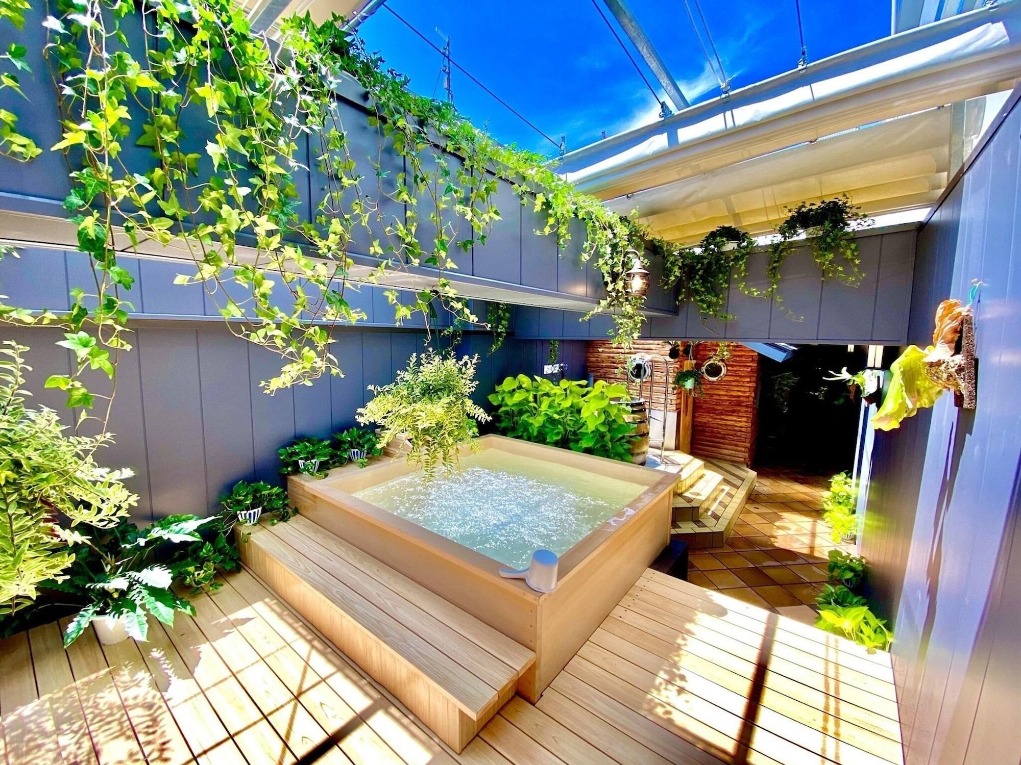 Capsule Inn Osaka - Caters To Men Exterior foto
