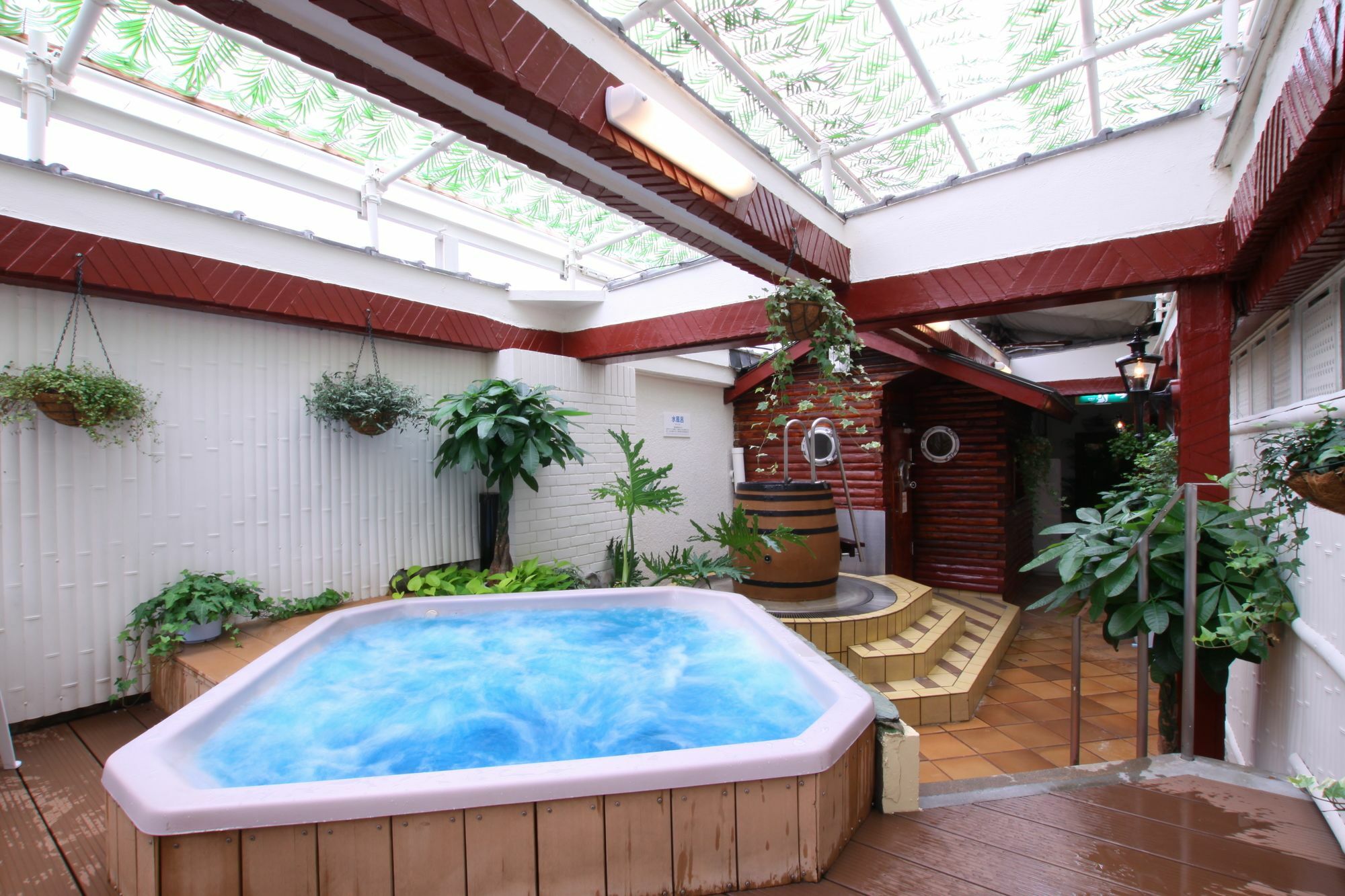 Capsule Inn Osaka - Caters To Men Exterior foto